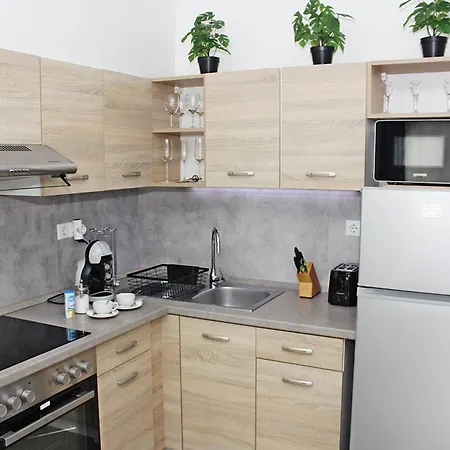 Novilda 211 Apartment